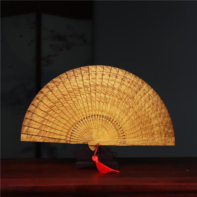 工藝美術(shù)師證書(shū)報(bào)考指南與收藏品鑒定評(píng)估服務(wù)解析